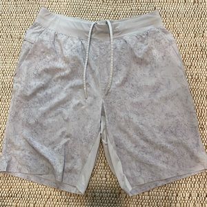 LULULEMON The Linerless Short 9 inch